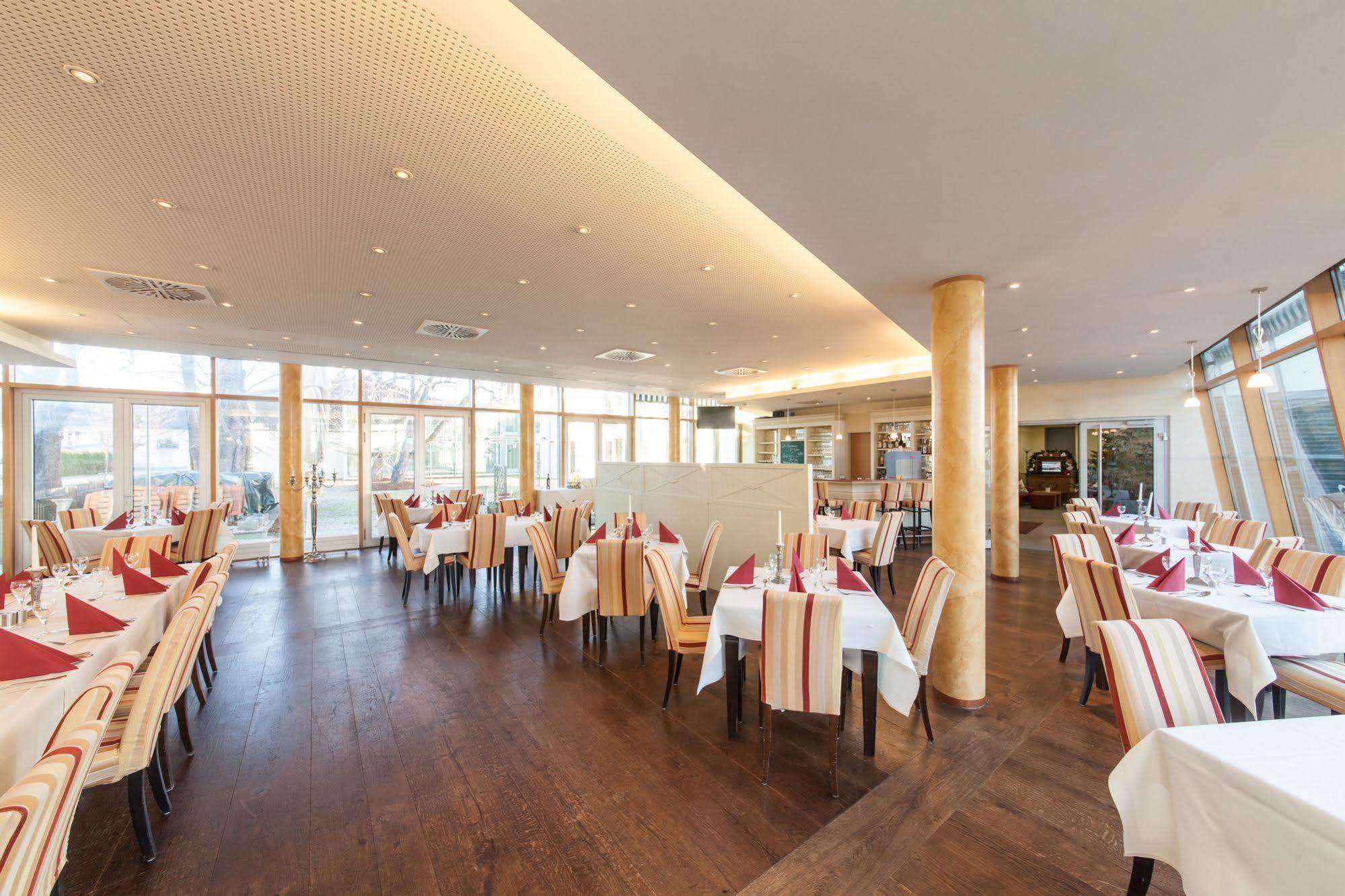 Hotel Seidlhof Haar  Ngoại thất bức ảnh