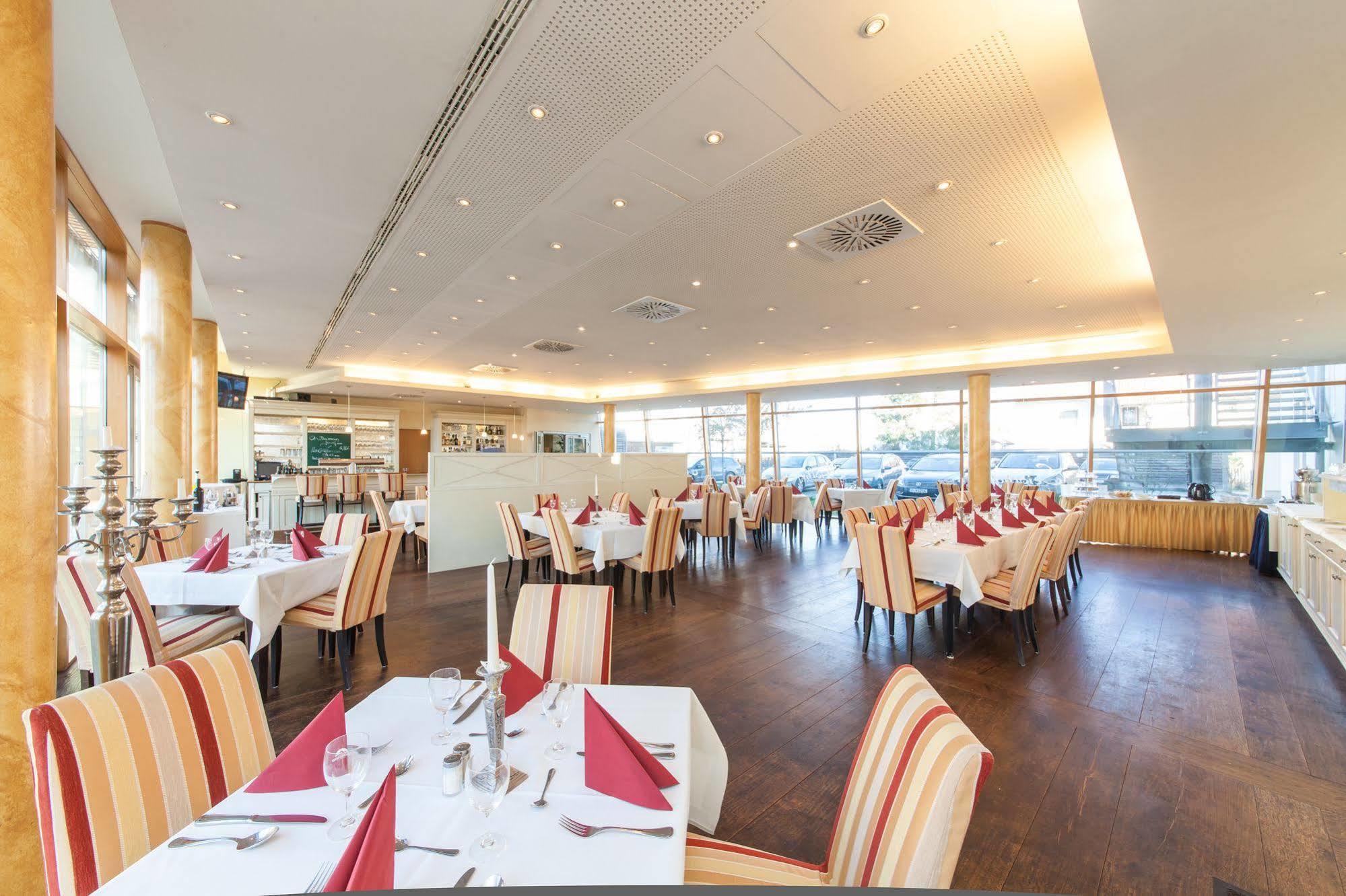 Hotel Seidlhof Haar  Ngoại thất bức ảnh