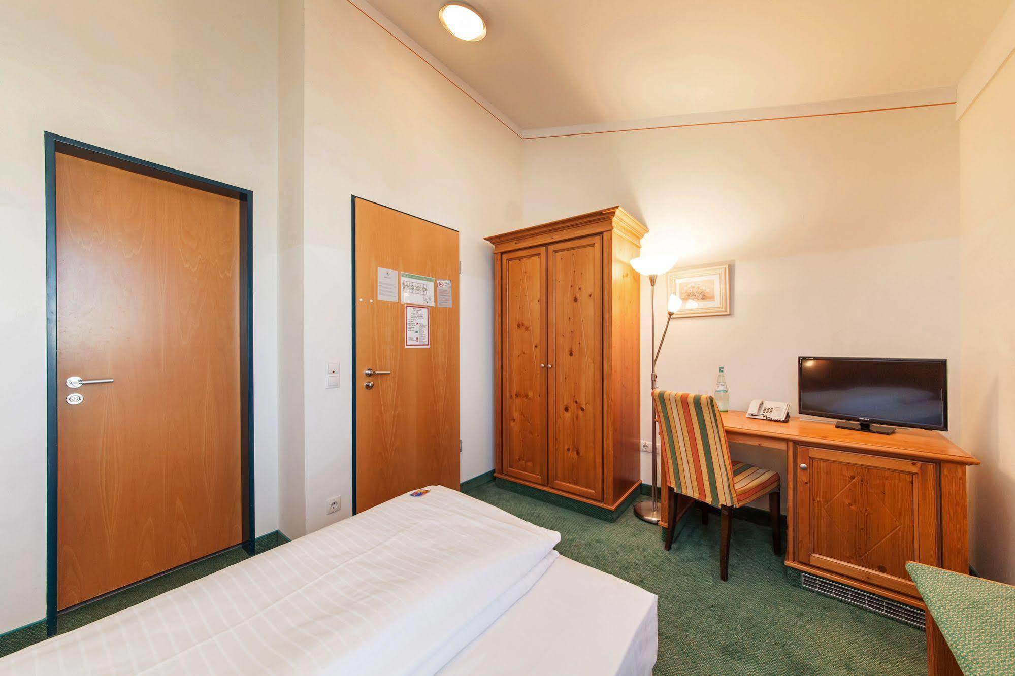 Hotel Seidlhof Haar  Ngoại thất bức ảnh